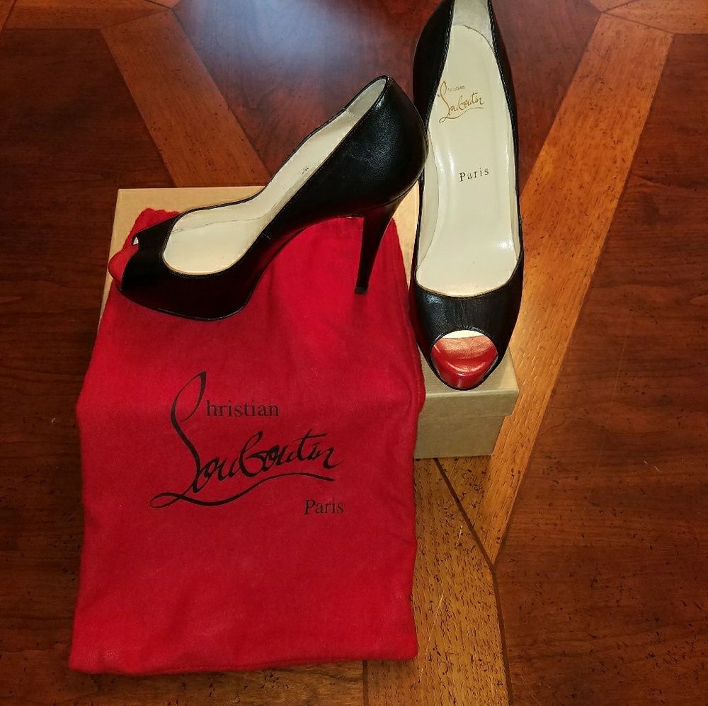 Authentic Christian Louboutin peep toe pumps
